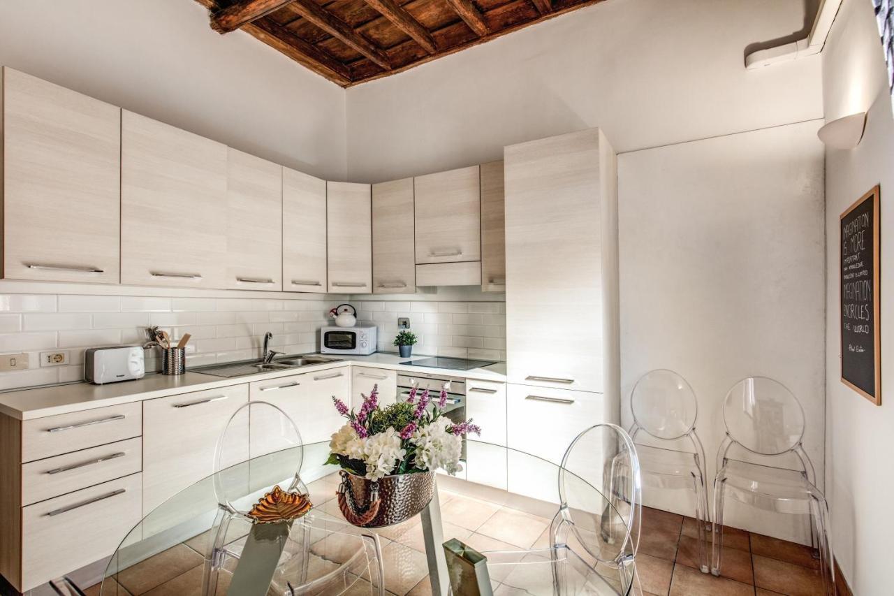 Colosseo Miracle Suite Rome Extérieur photo