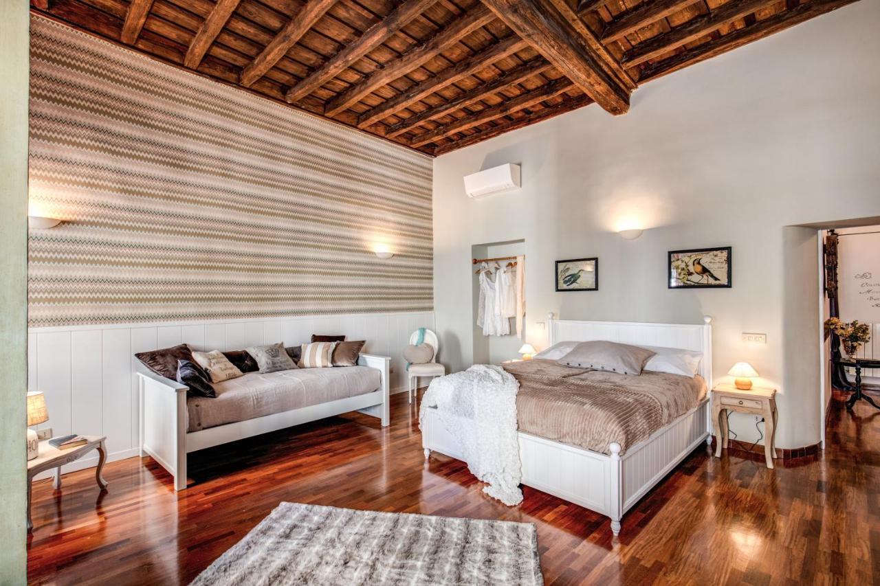Colosseo Miracle Suite Rome Extérieur photo