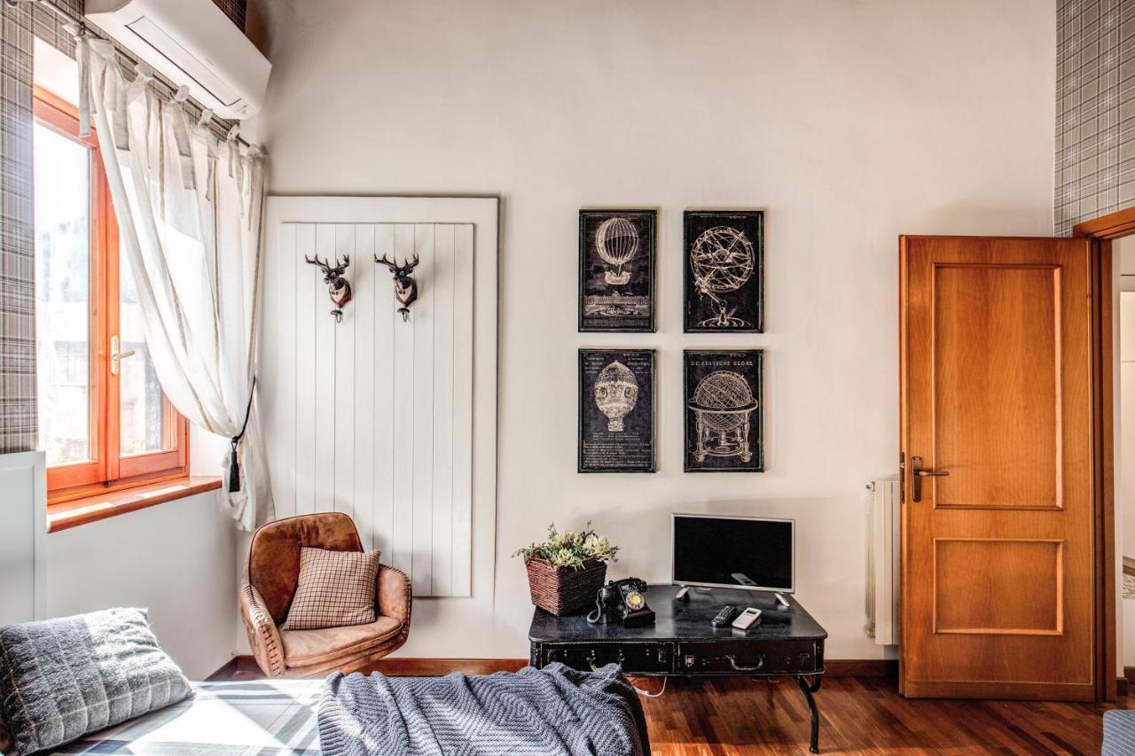 Colosseo Miracle Suite Rome Extérieur photo