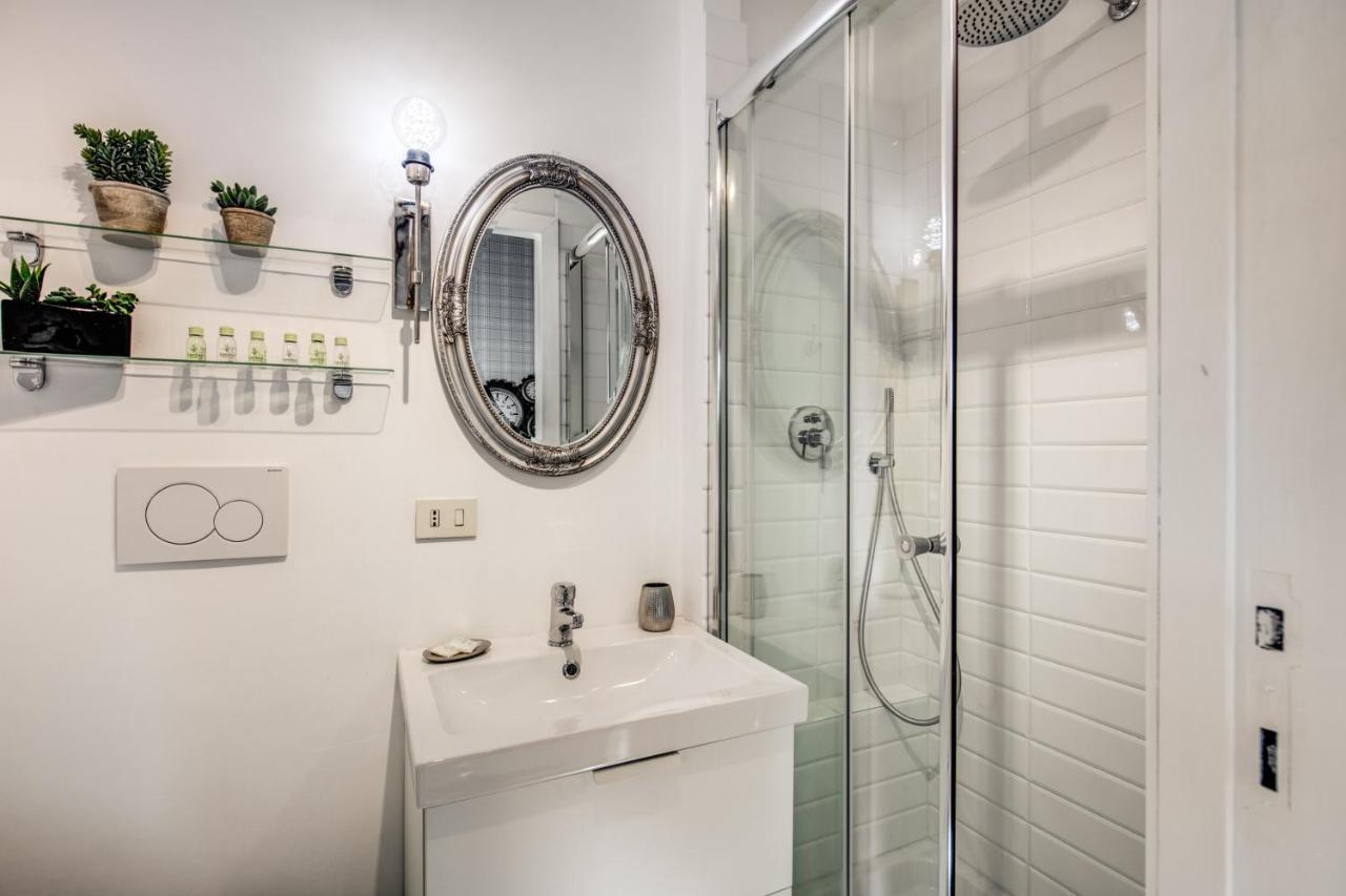 Colosseo Miracle Suite Rome Extérieur photo