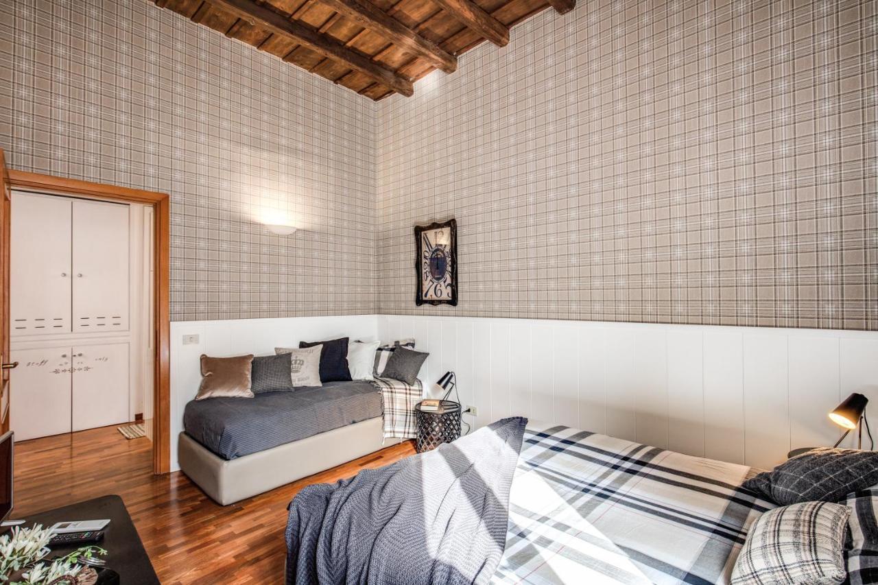 Colosseo Miracle Suite Rome Extérieur photo
