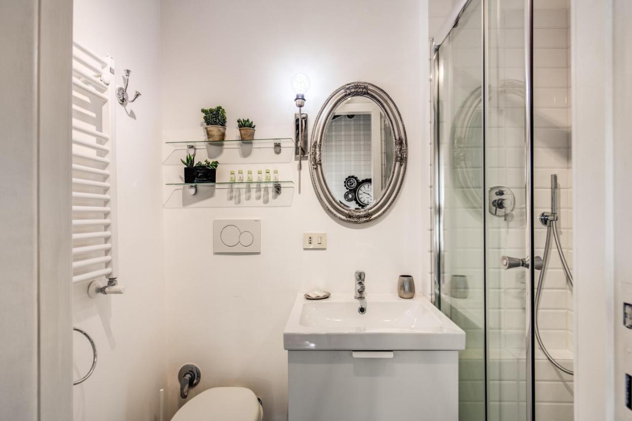 Colosseo Miracle Suite Rome Extérieur photo